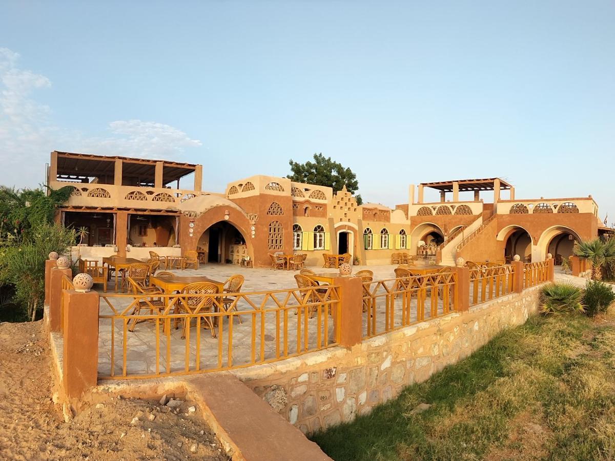 Eskaleh Eco-Lodge Abu Simbel Esterno foto